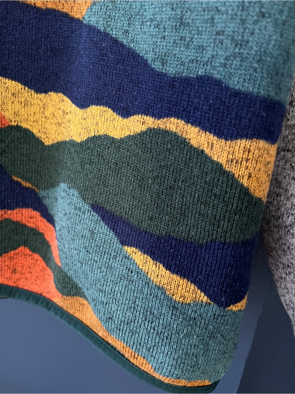 L.L. Bean Women’s Gray Pullover Sweater with Multicolor Mountain Pattern - Picture 6 of 13